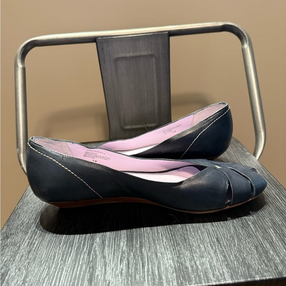 J. Jill Navy Peep-Toe Flats Size 6 - Picture 5 of 12